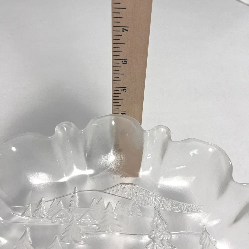 Glass Pedestal Bowl Clear Frosted Holiday Child Trees Winter 4